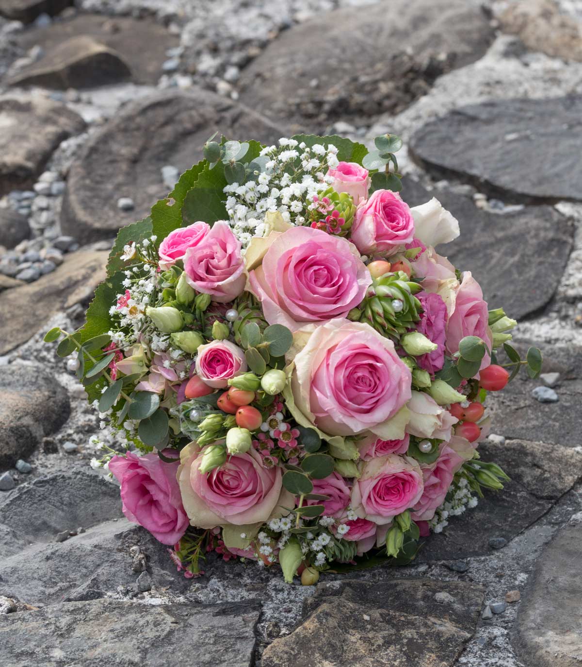 Brautstrauß mit rosa Rosen